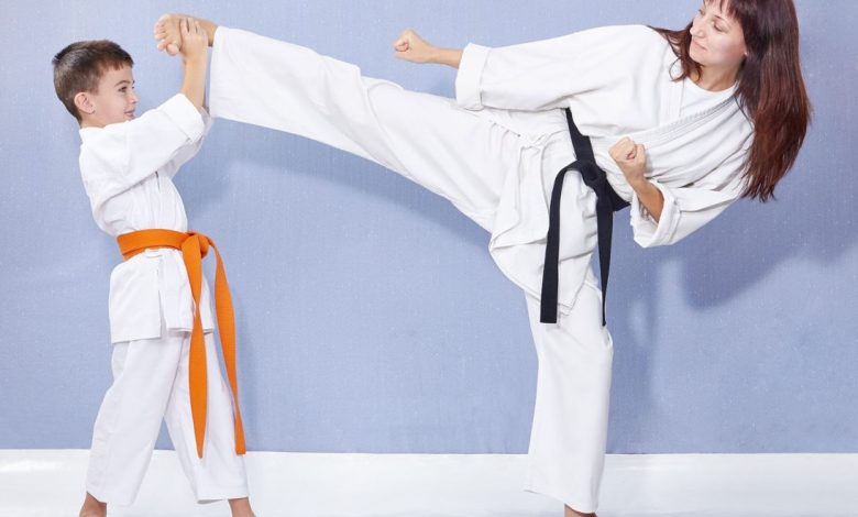 Why Everyone Should Enroll in Karate Classes?